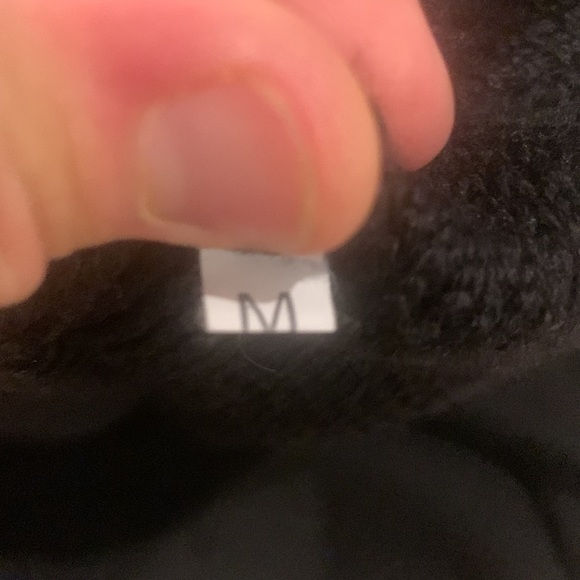 π
Ίπππ Doncaster black merino wool, silk, cashmere sweater with rabbit fur trim - Picture 10 of 10